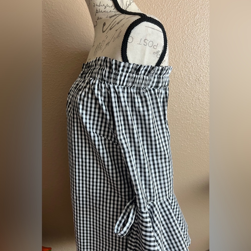 StyleHouse Gingham Off-the-Shoulder Flare Tier Bell Sleeves Short Dress - Picture 9 of 12